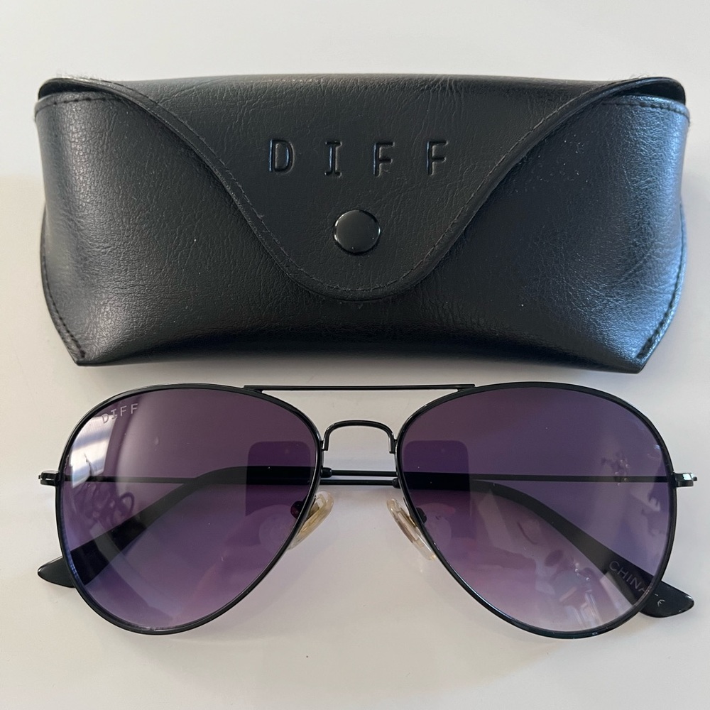 DIFF Sunglasses Black Purple Gradient Aviator